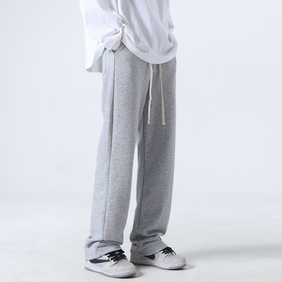 السراويل الرياضية الربيعية الربيعية الرديئة، من طراز "ويiyi Wei Weichi"، يرتدي السراويل الترويحية Specification image