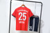 Bayern jersey 16-17-18-19 nhà mới dài tay Bayern Munich đội tuyển bóng đá quần áo trẻ em người lớn 	găng tay thủ môn không có xương Bóng đá