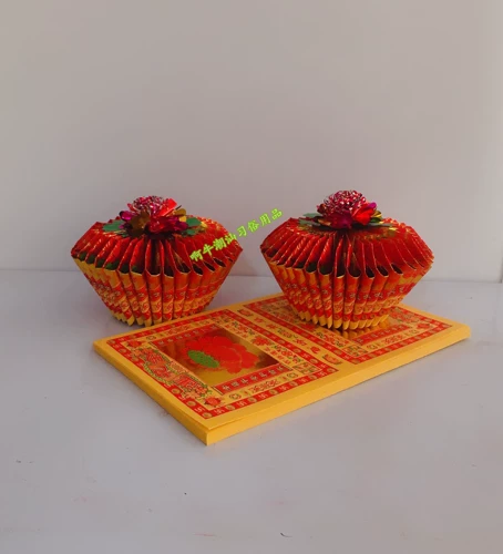 Chaoshan Mid -Autumn Festival Поклоняйтесь божьей бумаге складной башня, складывающая боголковая корзина.