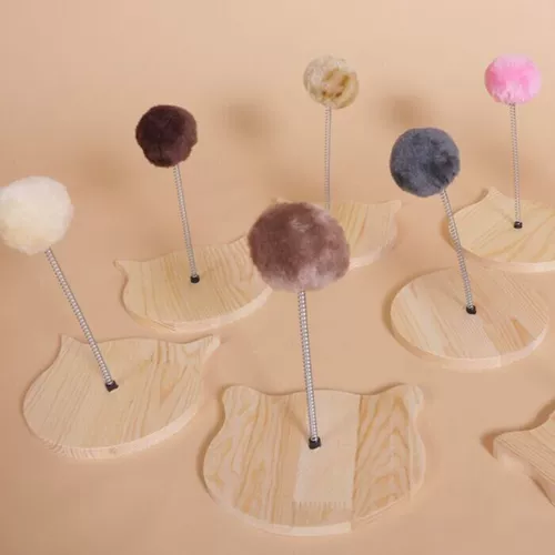 Игрушка из натурального дерева, кот
