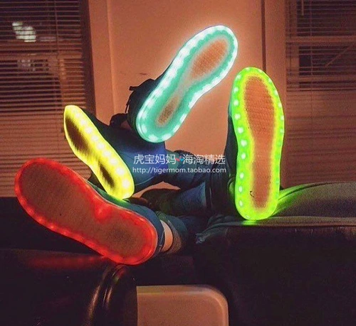 Skechers, детские легкие белые кеды подходит для мужчин и женщин, кроссовки, (в наличии на складе)