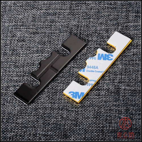 Mu Gongfang NBA Lakers James логотип логотип Metal Car наклеек автомобиль логотип C -Пиллярный декор инсайдер