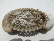 Украшения на шею 古玉老玉 和田白玉镂空 巧雕透雕