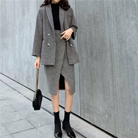 Mùa thu và mùa đông kẻ sọc retro khí chất dày áo len nữ phiên bản Hàn Quốc của bộ đồ rộng rãi trong phần dài của bộ đồ len thủy triều áo phao lông vũ nữ