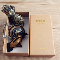 Медные эсминцы перчатки-Голден Супермен против капитана бита