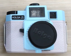 LOMO камера 香港holga120gcfn经典秒变135复古漏光大师胶片相机玻璃镜头包邮