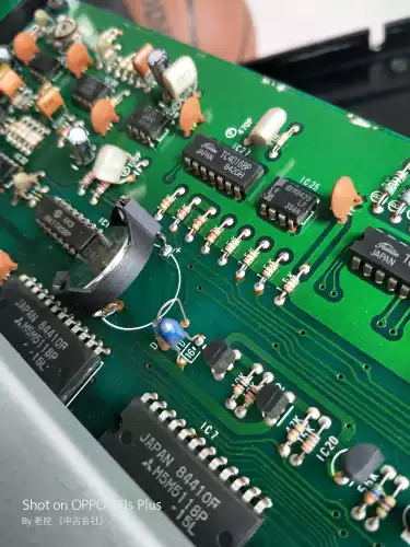 MJ использовал эту машину YAMAHA TX816 FM -модуляция, MJ использовал эту машину, чтобы сделать много песен