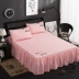 giường Net bông đỏ một mảnh giường váy bedspread Simmons bảo vệ tay áo bông đặt đơn đôi 1.5m1.8m mới - Váy Petti ga giường viền họa tiết Váy Petti