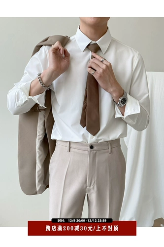 Весенняя трендовая рубашка для отдыха, тренд сезона, облегающий крой