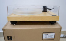 Виниловый проигрыватель amari 阿玛尼 lp10 黑胶唱机