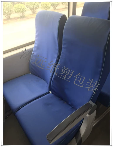 Водители водителей проката автобуса водителей водителей окружали четыре сезона густого рукава с густого льня