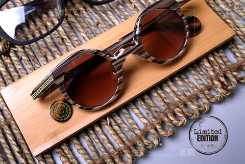 Соломенные ретро очки, модный атмосферный стенд