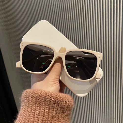 Южная Корея Черри Коко солнцезащитные очки мужчины Старшие чай желтые вогнутые солнцезащитные очки