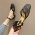 Dép nữ 2020 mới hoang dã Baotou cao gót đế bằng lưới sợi nữ giày mùa xuân và mùa hè cổ tích từ với giày La Mã - Sandal