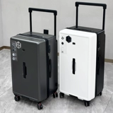 Качественный вместительный и большой универсальный чемодан на колесиках