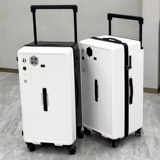 Качественный вместительный и большой универсальный чемодан на колесиках