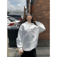 Тон белый пятно