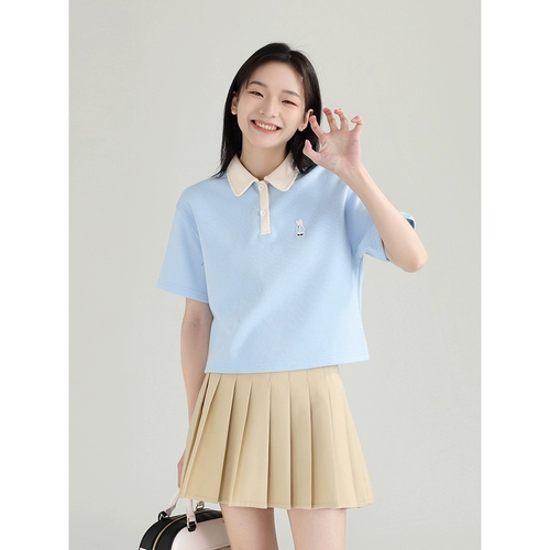 DESSUU 2024 Летняя вышивка поло в свинцом с коротким -сглаженные контрастные цветы лацка