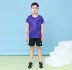 Li Ning quần áo cầu lông trẻ em phù hợp với nam và nữ sinh viên nhanh khô và thoáng khí thi đấu thể thao bóng bàn ngắn tay tùy chỉnh Quần áo ngoài trời cho trẻ em