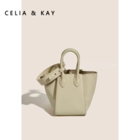 Белый, большой