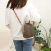 Товары от 鸿悦倾城潮包馆箱包店
