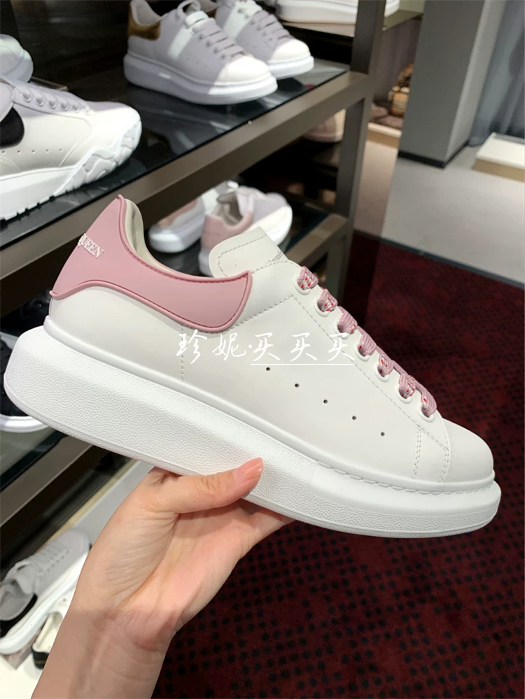 Прямая покупка в Гонконге, маленькие белые туфли McQueen McQueen, каплевидный хвост, толстая подошва, мужская повседневная обувь