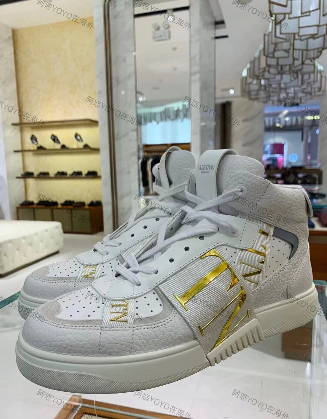 Valentino Basket Bread, Shoes