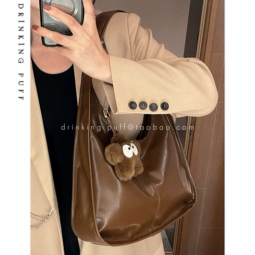 Вместительная и большая небольшая сумка подмышку, 2023