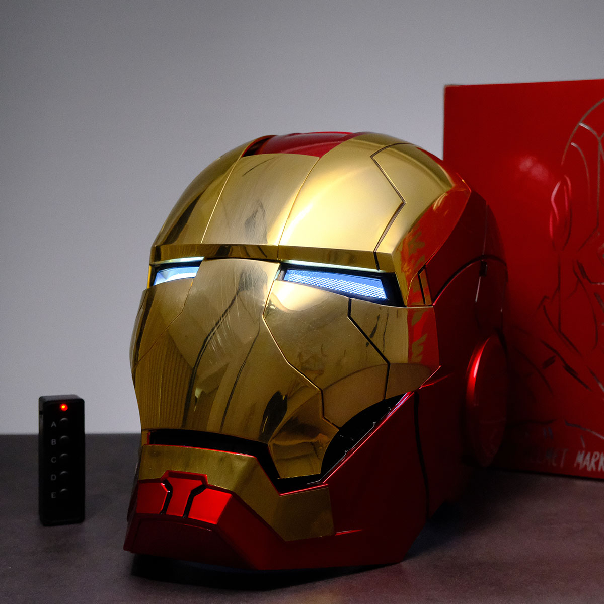 AutoKing ak1/1 Iron Man MK5 Helmet Real Wearable Transformable Voice Control Electric Opening and Cclosing Spot