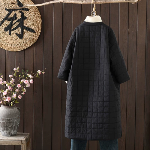 Демисезонная стеганая легкая и тонкая куртка, по фигуре, большой размер