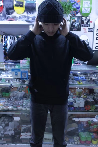 Emerica Seeker Po Hood Hog Hog