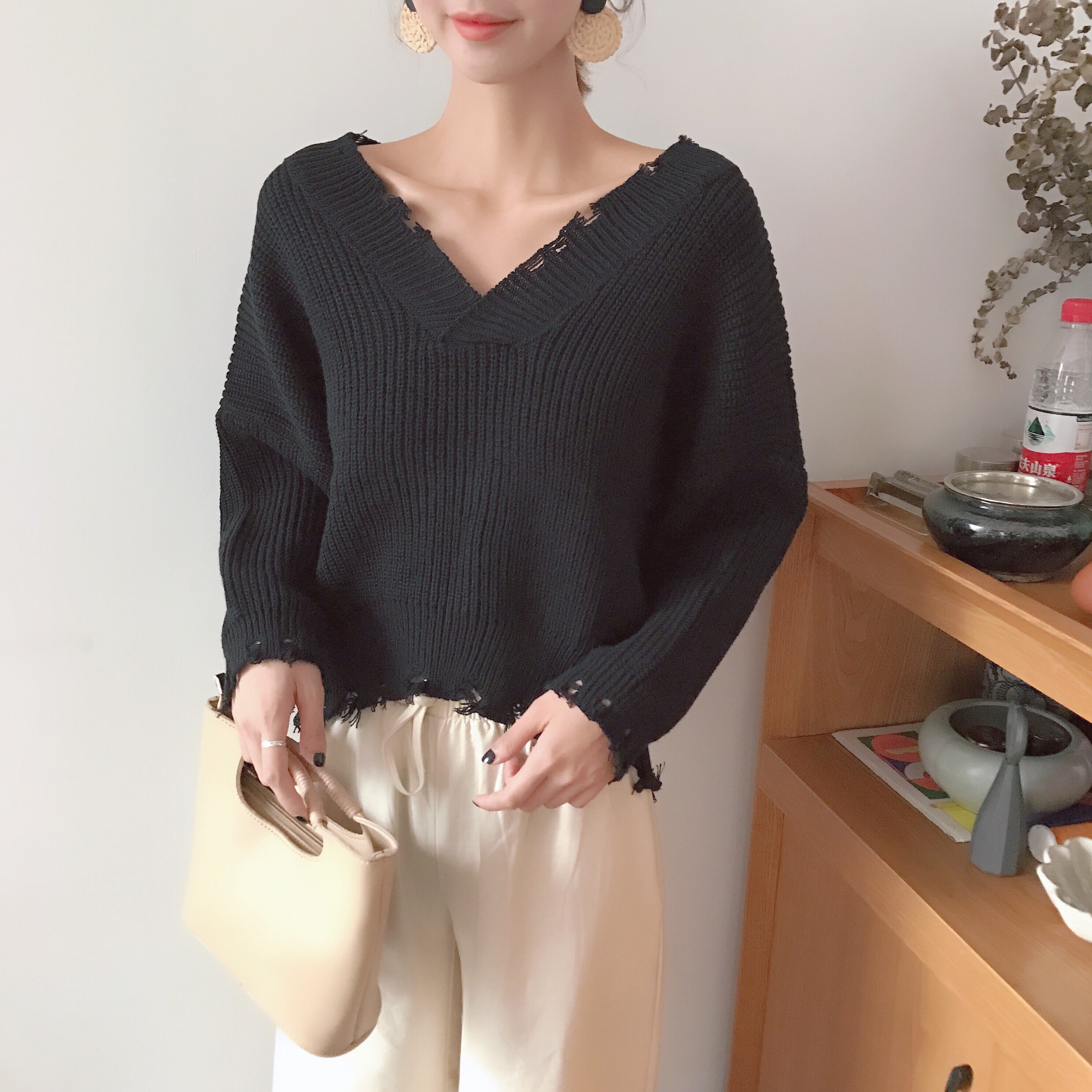 实拍 深v领白色流苏毛衣2017春秋新款套头宽松不规则针织衫