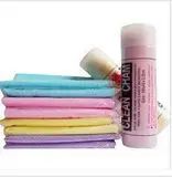 Сухое полотенце, хорошо впитывает воду