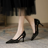 Сексуальная обувь с заостренным носом на высоком каблуке, универсальные туфли, коллекция 2023