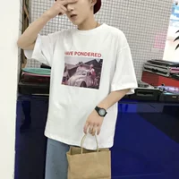 Người đàn ông Hàn Quốc ngắn tay t- shirt mùa hè vài lỏng lẻo một nửa tay áo sơ sinh sinh viên giản dị năm- điểm tay áo vòng cổ t- áo sơ mi thủy triều quần áo unisex