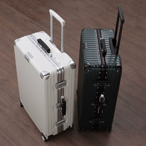 Ретро чемодан, коробка, 30 дюймов, 28 дюймов