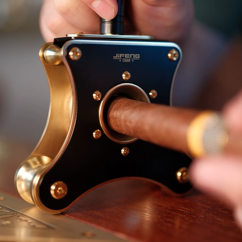 JIFENG Муссонный сигарный дым с десятью -набор более легких инструментов с сигарным ножом одаренные подарки выбранные президентские набор сигар