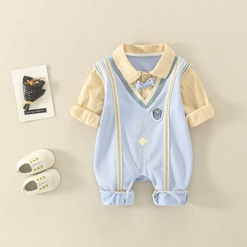 Детский милый комплект для выхода на улицу для новорожденных, осенний, популярно в интернете