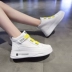 Mùa xuân 2020 giày trắng đế bằng cho học sinh giày thông thường hoang dã Giày cao thể thao Hàn Quốc Giày cao gót nữ Velcro - Giày cao gót