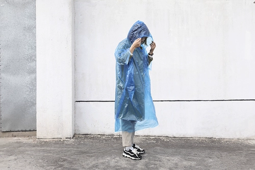 Длинный портативный дорожный дождевик для детей и взрослых подходит для мужчин и женщин, увеличенная толщина, большой размер