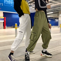 Phiên bản Hàn Quốc của hiphop overalls nữ Harajuku bf gió nam và nữ lỏng lẻo túi sinh viên harem quần chùm thủy triều thoi trang nữ