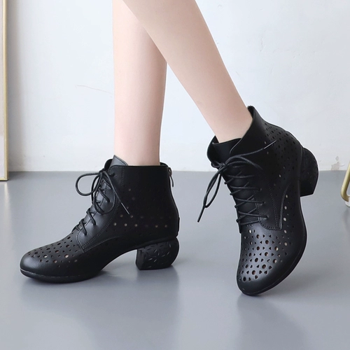 Белые летние дышащие туфли для кожаной обуви, обувь для матери, танцующие сандалии, короткие сапоги, из натуральной кожи, для среднего возраста, большой размер