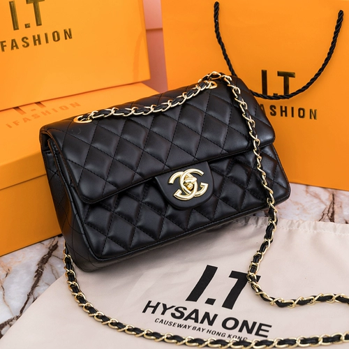 Сумка через плечо, цепь, сумка на одно плечо, сумка для телефона, коллекция 2023, изысканный стиль, на цепочке, из натуральной кожи, в стиле Шанель