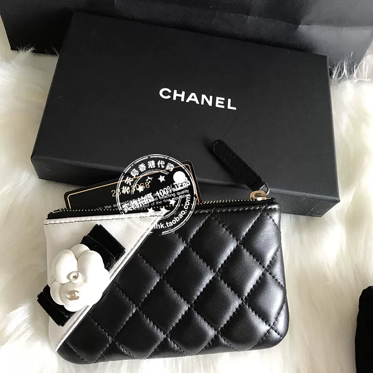 Chanel, чайник с бриллиантовым узором, кожаный бумажник, черные монеты, (Physicals)