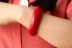 Mua một tặng ba vòng đeo tay bằng nhựa tự nhiên cinnabar vòng đeo tay bằng sáp ong màu đỏ dải rộng của năm của vòng đeo tay thông thường màu đỏ trong khí quyển - Vòng đeo tay Cuff