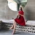 ◆ Yang Momo ◆ đầm ren Hàn Quốc phiên bản của vành đai thắt lưng một từ váy trumpet tay áo màu đỏ rỗng xếp li váy