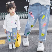 Quần bé gái xuân 2019 mới quần jeans bé gái trẻ em gas ngoại 2 nữ kho báu 1-3 tuổi 5 bé 4 quần - Quần jean