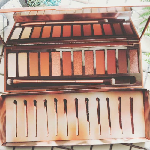 Ins Super Fire Flax City 12 -Color Box Box Disk Disk net Red Lazy Lazy The Eye Girl Black Brush