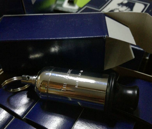 Британский свисток свисток сирену тысячи миль один на высоком складе Кенку свистка робот звук