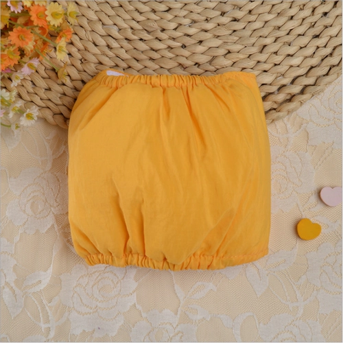 Магазин восходит к тысячам брюк брюк, собак, собак, собак мочи, физиологических штанов, брюк мочи, брюки против перемешивания штанов.